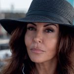 Ascolti tv martedì 27 febbraio 2024: Gloria (17.4%), Ciao Darwin Rewind (12.6%), E’ sempre Cartabianca (5%), Le Iene (9.7%) | Dati Auditel