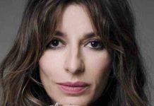 Chi è Sabrina Impacciatore, nominata agli Emmy Awards 2023: da Non è la Rai all’America con White Lotus Sabrina Impacciatore