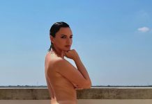 Arisa posa nuda su Instagram, la cantante lancia l’annuncio: “Valuto proposte di matrimonio” Arisa nuda su Instagram