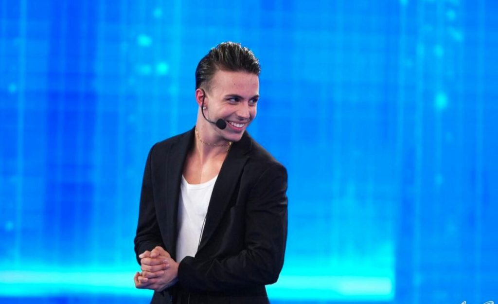 mattia zenzola a verissimo ecco come è nato l amore con benedetta video mediaset