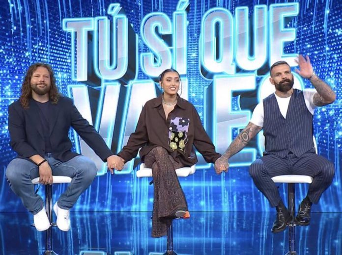 Giulia Stabile, Martin Castrogiovanni e Alessio Sakara a Verissimo: “Ci mettiamo passione” | Video Mediaset Giulia Stabile Martin Castrogiovanni e Alessio Sakara