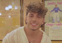 Mattia Zenzola, vincitore di Amici, entra nel cast di Mare Fuori il musical: “Non vedo l’ora di girare tutti i teatri” Mattia Zenzola nel cast di Mare Fuori