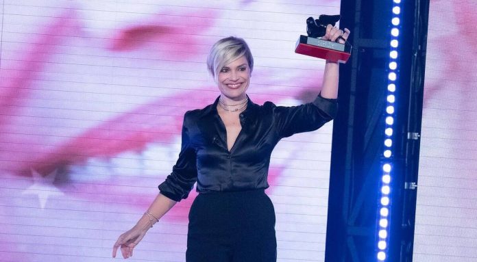 Micaela Ramazzotti a Verissimo: “La felicità è anche avere il coraggio di perderla” | Video Mediaset Micaela Ramazzotti a Verissimo