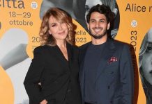 Barbara D’Urso, la commovente dedica a suo figlio alla presentazione del film “Shukran”. Ecco chi è Emanuele Berardi e cosa fa Barbara D'Urso Emanuele Berardi