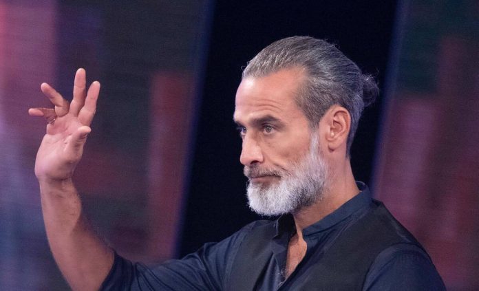 Raz Degan a Verissimo: “Mio padre non vuole lasciare casa in Israele” | Video Mediaset Raz Degan a Verissimo