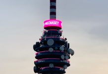 Mese internazionale per la prevenzione del tumore al seno, la Torre Mediaset si illumina di Rosa Mediaset rosa tumore al seno
