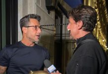 Tapiro d’oro a Fabrizio Corona censurato a Striscia La Notizia | Video Mediaset Corona tapiro Striscia