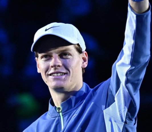 Sinner vs Alcaraz, oggi la finale Six Kings Slam 2025: orario, precedenti e dove vederla in tv finale Sinner Alcaraz roland garros