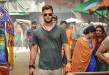 Tyler Rake, la recensione (no spoiler) del film in streaming su Netflix Tyler Rake