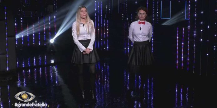 Grande Fratello 2024, Anita e Beatrice Luzzi a muso duro: “vuoi solo incantare il pubblico” | Video Mediaset Beatrice Luzzi e Anita al Grande Fratello 2023