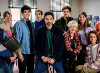 Ascolti tv 18 dicembre 2025: Un professore 3 (21.8%), Grande Fratello (14.3%), Affari tuoi (21.1%), La Ruota della Fortuna (21.1%) | Dati Auditel Ci sarà un Professore 3?