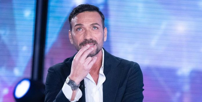 Costantino Vitagliano a Verissimo: “Devo esserci per mia figlia” | Video Mediaset Costantino Vitagliano a Verissimo