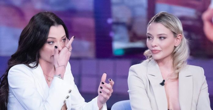 Silvia e Giulia Provvedi a Verissimo: “Un momento difficile” | Video Mediaset Silvia e Giulia Provvedi a Verissimo