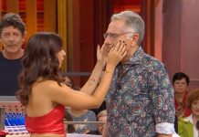 Avanti un Altro 2024, la concorrente Nadia rilassa Paolo Bonolis con l’Asmr | Video Mediaset Paolo Bonolis scopre l'Asmr, avanti un altro