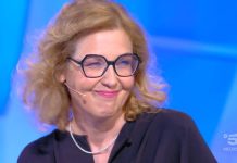 C’è Posta per te 2024, Tiziana bacchetta Enzo e poi apre la busta | Video Witty Tv C'è Posta per te 2024