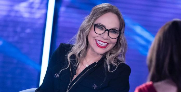 Ornella Muti a Verissimo: schierata dalla parte degli agricoltori che protestano | Video Mediaset Ornella Muti a Verissimo