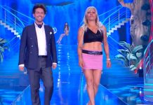 La sfilata intimo maschile e femminile di Tamarri ed Eleganti a Ciao Darwin 2024: il Defilè di Floriana Secondi e Raffaello Tonon | Video Mediaset Raffaello Tonon e Floriana Secondi, sfilata Ciao Darwin 9