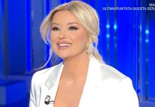 Alketa Vejsiu a Domenica In, chi è la conduttrice albanese? Carriera, marito, figli e l’ospitata a Sanremo 2020 Alketa-Vejsiu copia