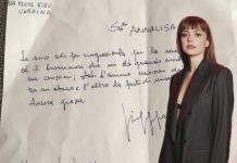 Annalisa riceve una lettera dall’Ucraina. Fan di Kiev dice: “Le scrivo per ringraziarla per il buonumore” Annalisa lettera