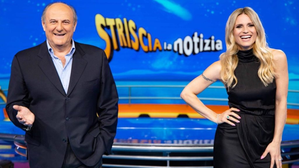 Gerry Scotti e Michelle Hunziker a Striscia la Notizia