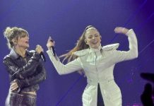 Annalisa sul palco del suo concerto a Roma con Alessandra Amoroso: il duetto ĆØ strepitoso – Video Annalisa Alessandra Amoroso