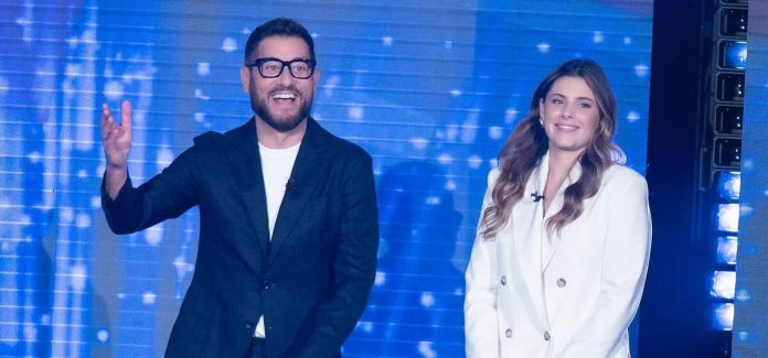 Enrico Papi a Verissimo con la figlia: “Il nostro rapporto” | Video Mediaset Enrico Papi a Verissimo