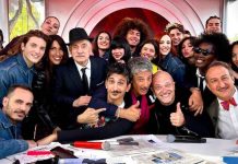 Fiorello ospita Max Pezzali: mini concerto a “Viva Rai2!”. Il conduttore sul caso Scurati e Serena Bortone – Video Fiorello