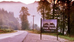 Twin Peaks, torna in chiaro in tv la serie cult degli anni'90: quando e dove vederlo