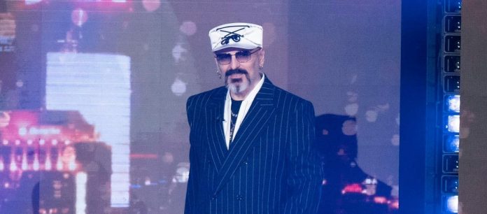 Gigi D’Agostino a Verissimo: “Sto meglio, ma la paura non va mai via” | Video Mediaset Gigi D'Agostino a Verissim