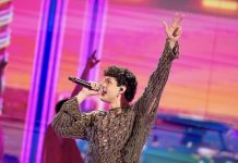 Mida canta Que pasa per la Finale di Amici 23: è lui il primo eliminato | Video Witty Tv Mida canta Que pasa