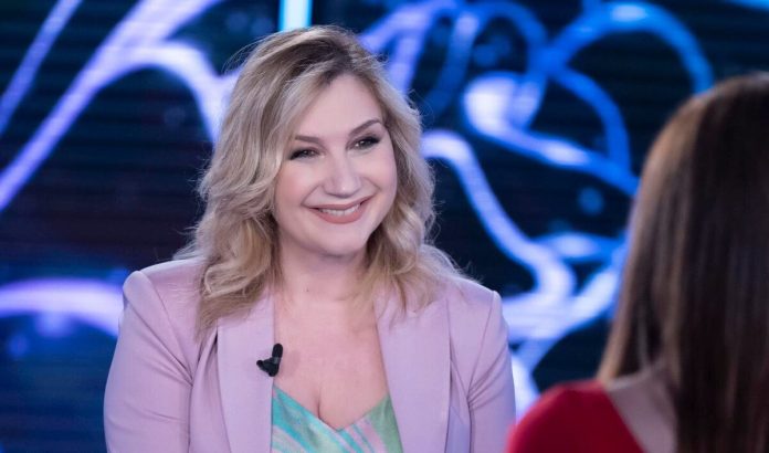 Serena Bortone a Verissimo: “Sono tranquilla dopo il caso Scurati” | Video Mediaset Serena Bortone a Verissimo