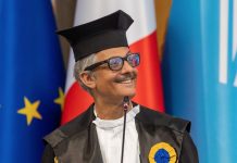 Fiorello riceve il Sigillo di Ateneo dell’Università di Urbino “Carlo Bo”. Agli studenti dice: “Da soli non si arriva da nessuna parte, c’è sempre qualcuno nella tua strada” – VIDEO fiorello