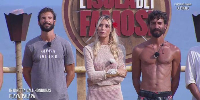 Isola dei Famosi, chi è uscito al televoto flash di mercoledì 5 giugno 2024? Artur Dainese eliminato | Video Mediaset Isola dei Famosi 2024 Artur