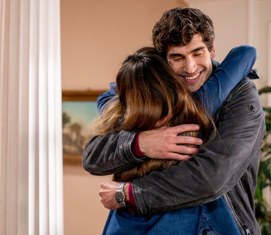 Tempesta d’amore, anticipazioni settimanali dal 22 al 26 luglio 2024: Valentina e Noah diventano una coppia Tempesta d'amore