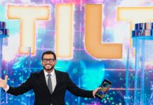 Tilt, il nuovo programma musicale con Enrico Papi: quando in tv e ospiti vip Enrico Papi con Tilt