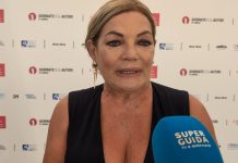 Intervista a Cristina Donadio alla Mostra del Cinema di Venezia: “Napoli è abituata alle polemiche. È una Nazione in una Nazione” Cristina Donadio a Venezia