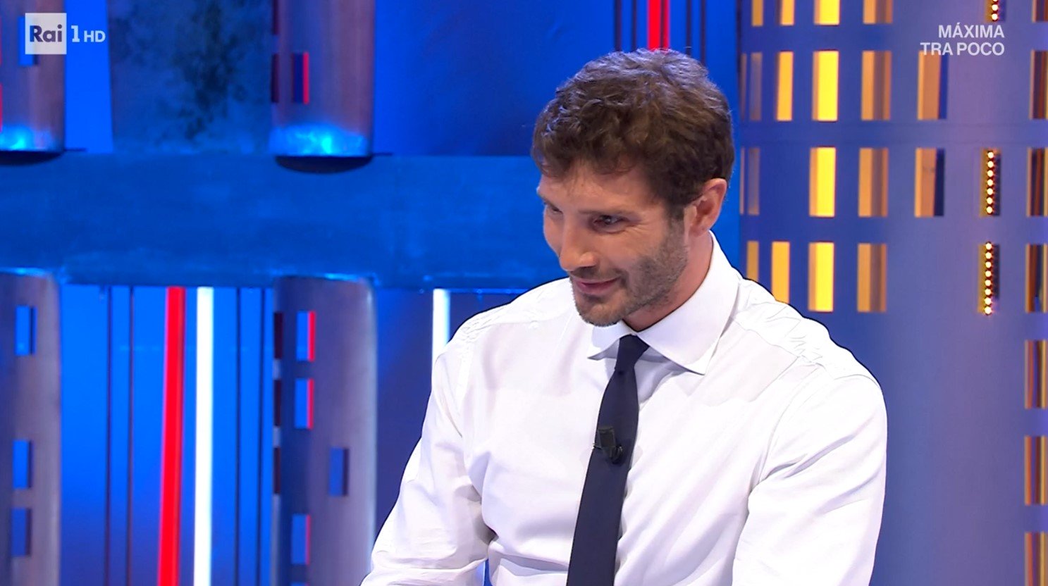Affari tuoi non va in onda oggi, sabato 26 aprile, perché? Il motivo Affari tuoi non va in onda oggi, sabato 26 aprile, perché? Il motivo