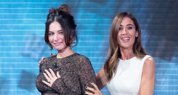 Melisa Aslı Pamuk a Verissimo: “La mia storia d’amore” | Video Mediaset Melisa Aslı Pamuk a Verissimo