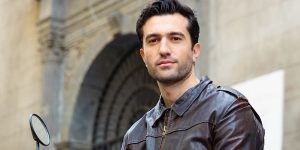 Un Posto al Sole, anticipazioni dal 22 al 26 dicembre 2025: Damiano cerca i colpevoli, Eduardo si allontana da Stella