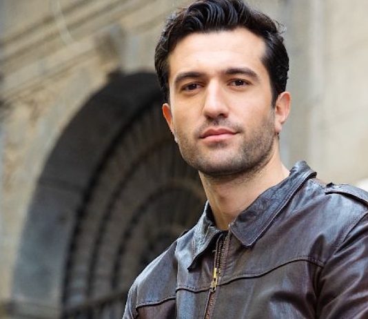 Un Posto al Sole anticipazioni, trame puntate dal 27 al 31 gennaio 2025: Damiano salva Viola, ma paga un “prezzo” altissimo Un posto al sole