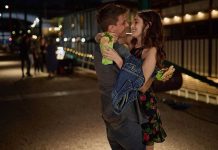 Romeo è Giulietta, la recensione della commedia Romeo è Giulietta