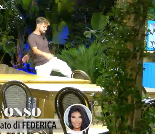 Temptation Island 2024, Alfonso vede Federica vicino a Stefano: “Ha superato il limite” | Video Witty Tv alfonso post video di federica