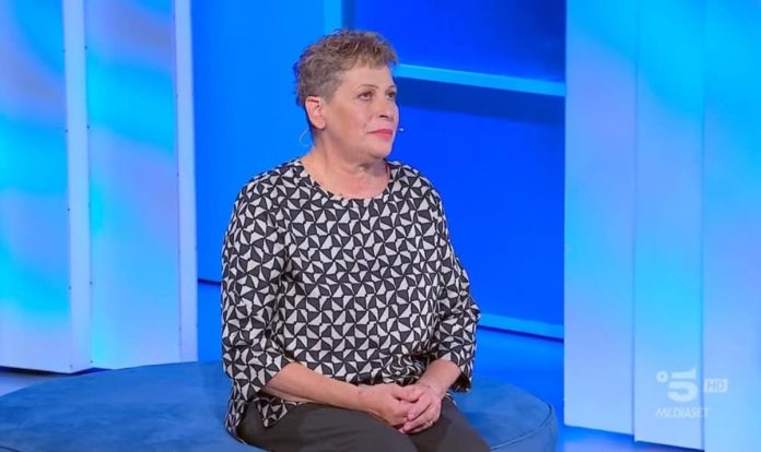 C’è Posta per te 2025, Lucia si riappacifica con il figlio e la nuora | Video Witty Tv C è Posta per te 2025