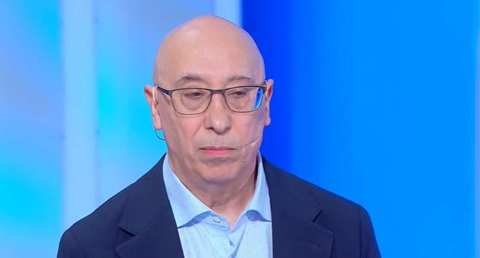 C’è Posta per te 2025: Riccardo chiede perdono ai figli | Video Witty Tv C'è Posta per te 2025