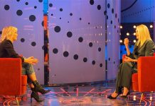 Eleonora Daniele ospite di Francesca Fialdini a “Da Noi a ruota libera”: l’amore per il fratello Luigi Eleonora Daniele ospite Fialdini