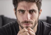 “Costanza”, intervista a Marco Rossetti: “Marco un personaggio vincente, mi ha aiutato a confrontarmi con la paternità . Se è il mio momento? Sono su un’onda alta ma rimango con i piedi a terra” Marco-Rossetti