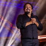 Ascolti tv 26 settembre 2026: Bello di mamma con Enrico Brignano (16.7%), Tim Battiti Live 2000 Hits (16.2%), Affari Tuoi (22.3%), La Ruota della Fortuna (24.7%) | Dati Auditel Enrico Brignano