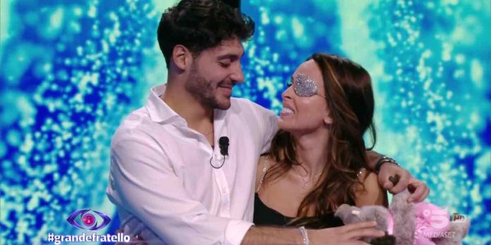 Grande Fratello, Javier riabbraccia l’amica Gessica Notaro: “Per me è una sorella più grande” | Video Mediaset Javier e Gessica Notaro al Grande Fratello