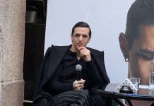 Sanremo 2025 – Achille Lauro è primo su YouTube, Coma_cose lo supera in radio: le classifiche Achille Lauro