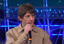 Rkomi canta Il ritmo delle cose: il testo e il significato della canzone di Sanremo 2025 Rkomi